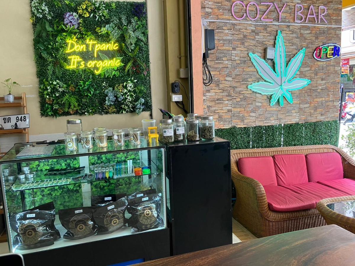 Patong Cozy Place מראה חיצוני תמונה